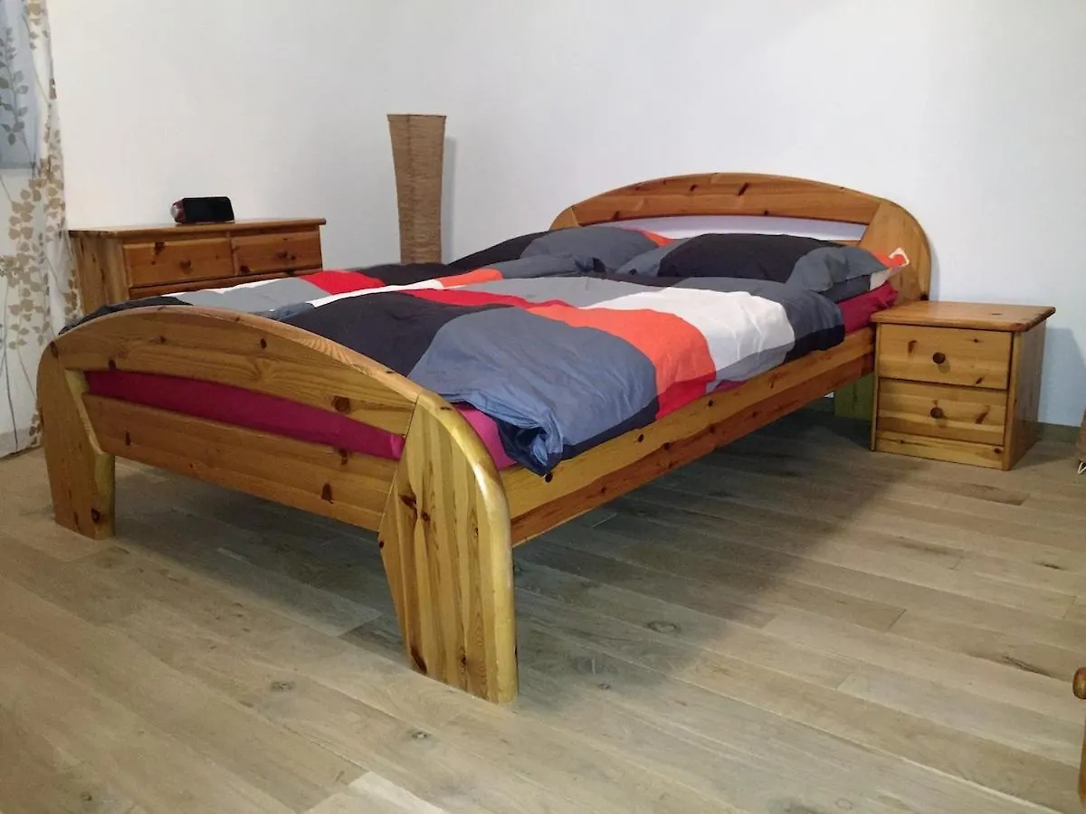 Daire Moderne 3 Zimmer Wohnung Mit Separatem Eingang Hannover Almanya